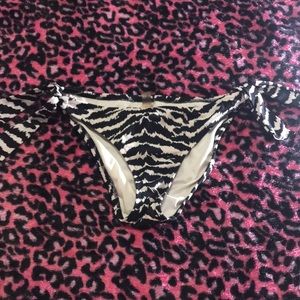 Victoria’s Secret zebra print s swimsuit bottoms